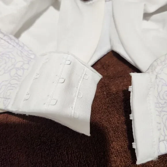 Bali Bra Size 42D White Floral Adjustable Straps.   New - Picture 4 of 10